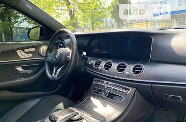 Седан Mercedes-Benz E-Class 2018 в Киеве