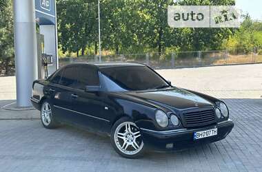 Седан Mercedes-Benz E-Class 1997 в Миколаєві