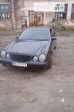 Седан Mercedes-Benz E-Class 1999 в Первомайске