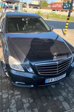 Mercedes-Benz E-Class 2009
