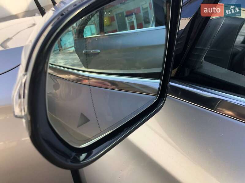 Седан Mercedes-Benz E-Class 2016 в Киеве