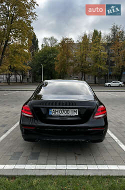 Седан Mercedes-Benz E-Class 2018 в 