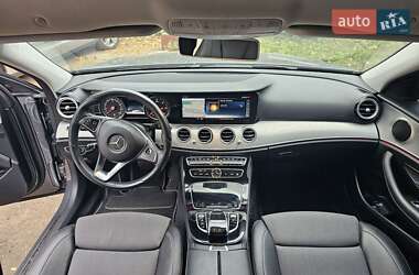Седан Mercedes-Benz E-Class 2018 в 