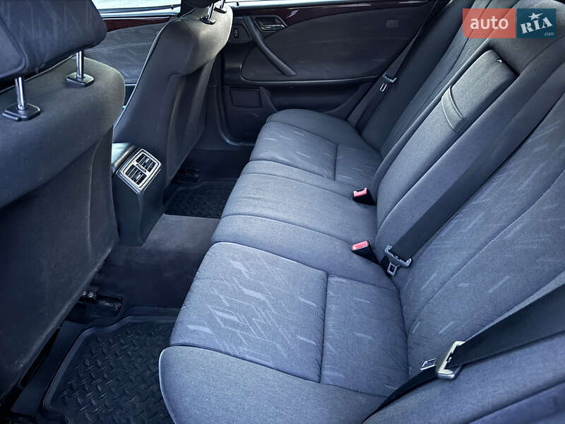 Седан Mercedes-Benz E-Class 2001 в Черновцах фото 16 Седан Mercedes-Benz E-Class 2001 в Черновцах