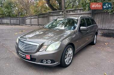 Mercedes-Benz E-Class 2011