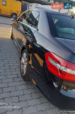 Седан Mercedes-Benz E-Class 2012 в 