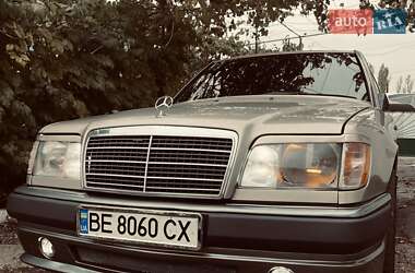 Седан Mercedes-Benz E-Class 1989 в Первомайську