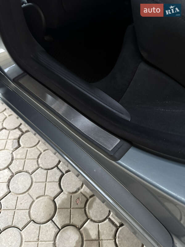 Седан Mercedes-Benz E-Class 2004 в Чугуеве фото 47 Седан Mercedes-Benz E-Class 2004 в Чугуеве