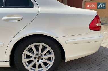 Седан Mercedes-Benz E-Class 2005 в Коломые