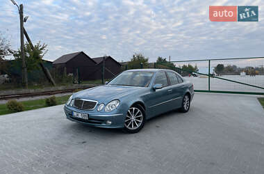 Седан Mercedes-Benz E-Class 2005 в Рокитному