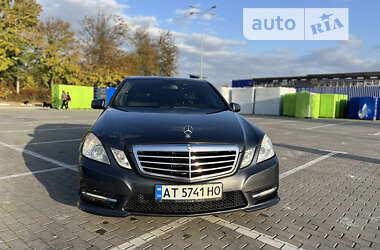 Mercedes-Benz E-Class 2012