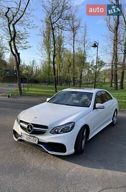 Седан Mercedes-Benz E-Class 2015 в 