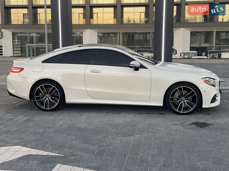 Купе Mercedes-Benz E-Class 2018 в Львове
