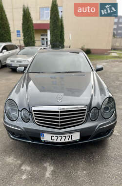 Седан Mercedes-Benz E-Class 2007 в Тернополі