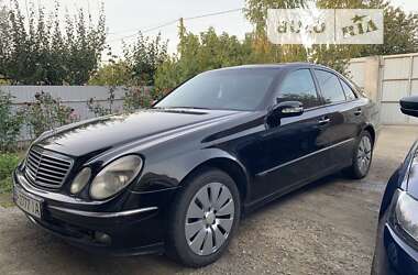 Седан Mercedes-Benz E-Class 2002 в Одессе