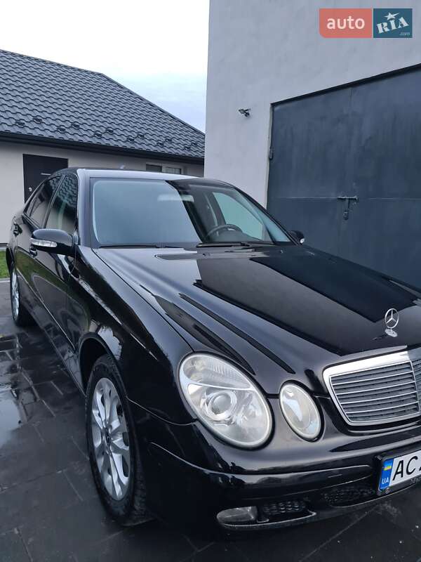 Седан Mercedes-Benz E-Class 2006 в Ковелі