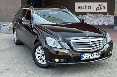 Універсал Mercedes-Benz E-Class 2010 в Луцьку