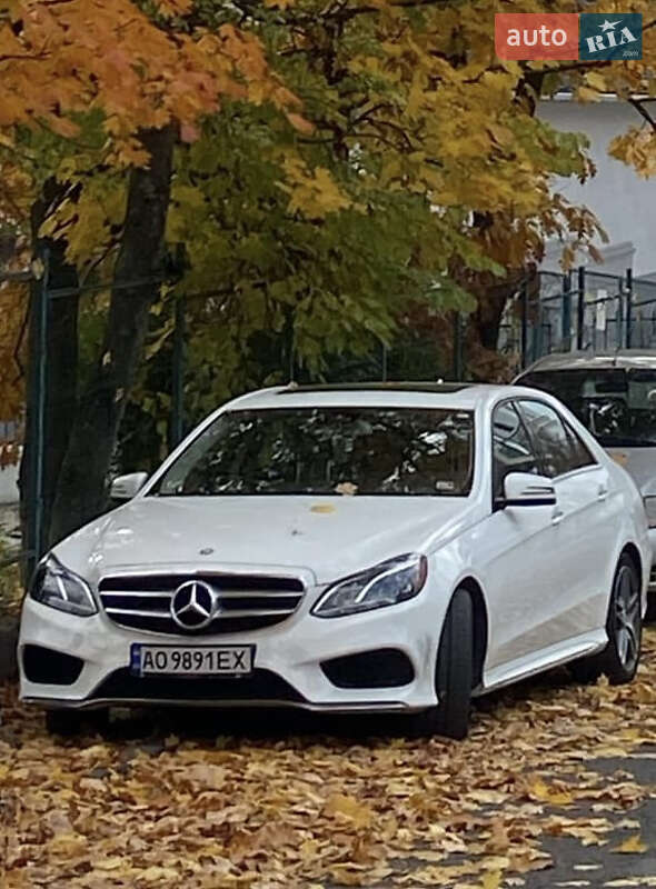 Седан Mercedes-Benz E-Class 2014 в Ужгороді