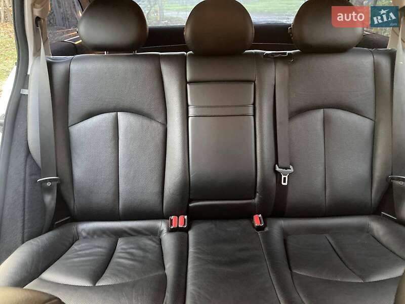 Универсал Mercedes-Benz E-Class 2007 в Черновцах