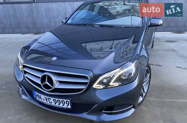 Седан Mercedes-Benz E-Class 2013 в Львове