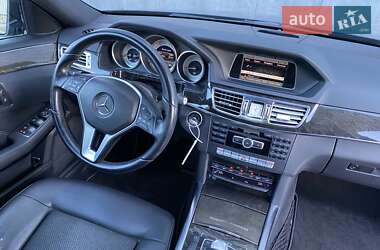 Седан Mercedes-Benz E-Class 2013 в Львове