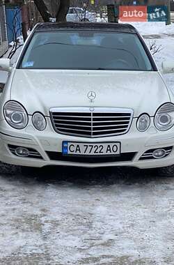 Седан Mercedes-Benz E-Class 2008 в Рівному