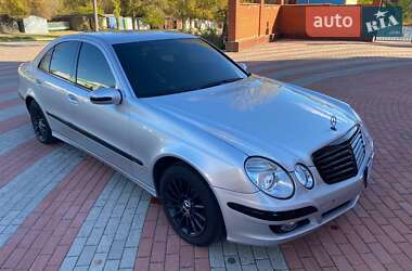 Седан Mercedes-Benz E-Class 2002 в Запорожье