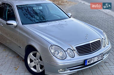 Седан Mercedes-Benz E-Class 2004 в Виннице