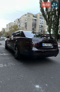 Седан Mercedes-Benz E-Class 2011 в Києві
