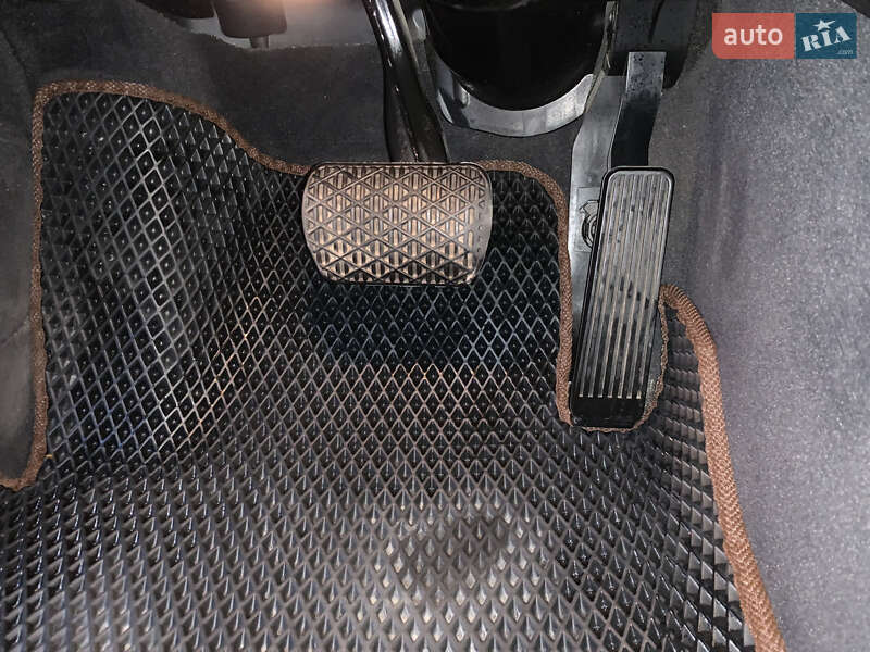 Універсал Mercedes-Benz E-Class 2004 в Вінниці