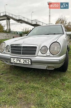 Седан Mercedes-Benz E-Class 1998 в Николаеве