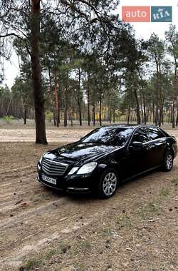 Седан Mercedes-Benz E-Class 2013 в Миколаєві