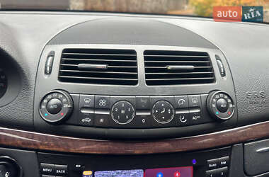 Седан Mercedes-Benz E-Class 2004 в 