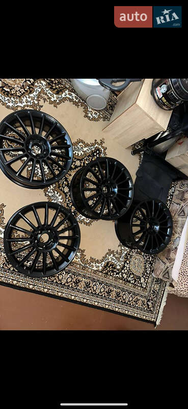 Седан Mercedes-Benz E-Class 2004 в Черкасах