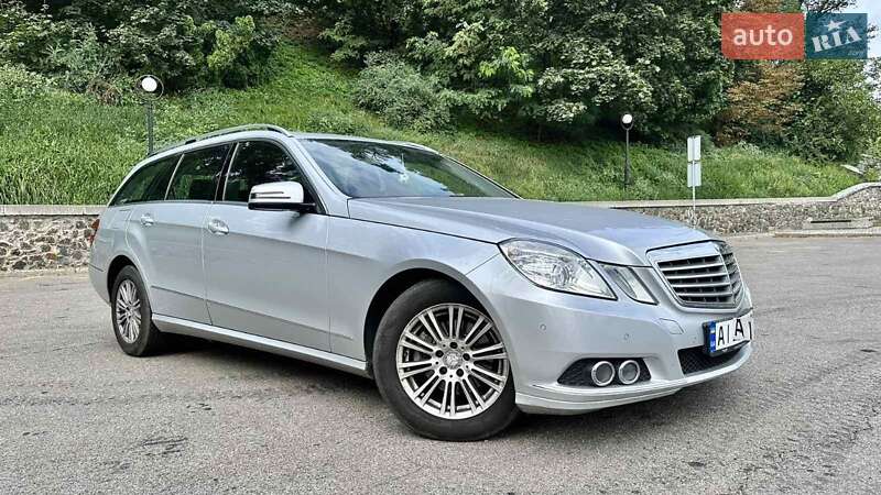 Универсал Mercedes-Benz E-Class 2011 в Киеве