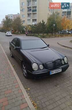 Седан Mercedes-Benz E-Class 2000 в Одесі