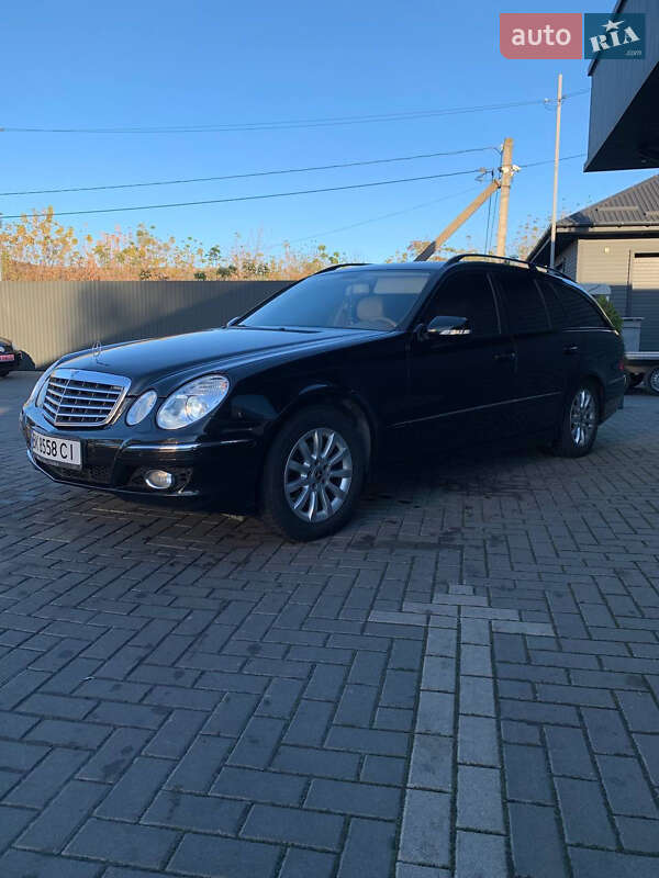 Универсал Mercedes-Benz E-Class 2006 в 