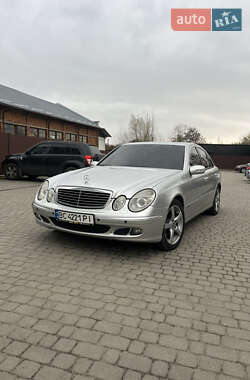 Седан Mercedes-Benz E-Class 2005 в Буске