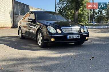 Седан Mercedes-Benz E-Class 2004 в Виннице