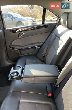 Седан Mercedes-Benz E-Class 2009 в 