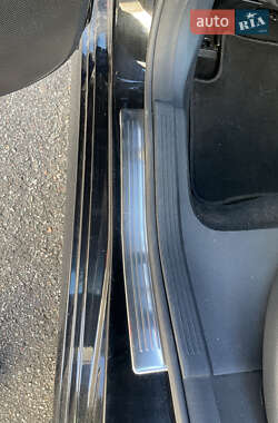 Седан Mercedes-Benz E-Class 2009 в 