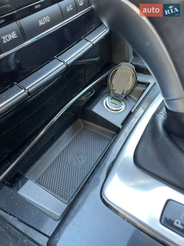 Седан Mercedes-Benz E-Class 2009 в Житомире