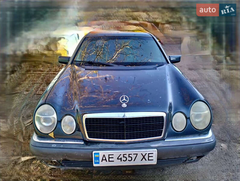 Седан Mercedes-Benz E-Class 1996 в Нікополі