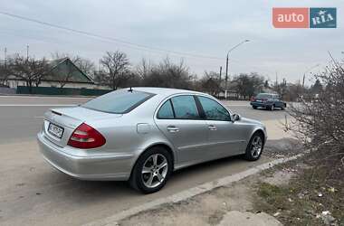 Седан Mercedes-Benz E-Class 2005 в Житомирі