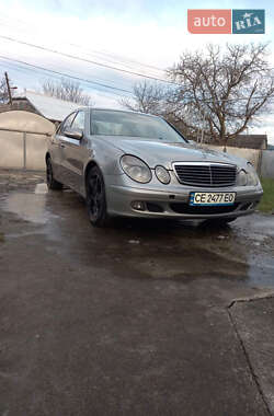 Седан Mercedes-Benz E-Class 2004 в Чернівцях