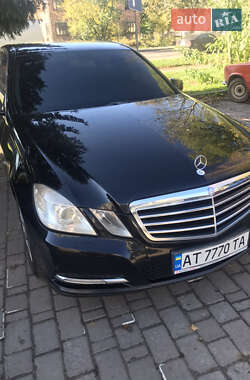 Седан Mercedes-Benz E-Class 2012 в Коломые