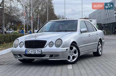 Седан Mercedes-Benz E-Class 2001 в Одесі