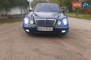 Седан Mercedes-Benz E-Class 2000 в Калиновке