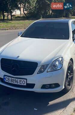 Mercedes-Benz E-Class 2011