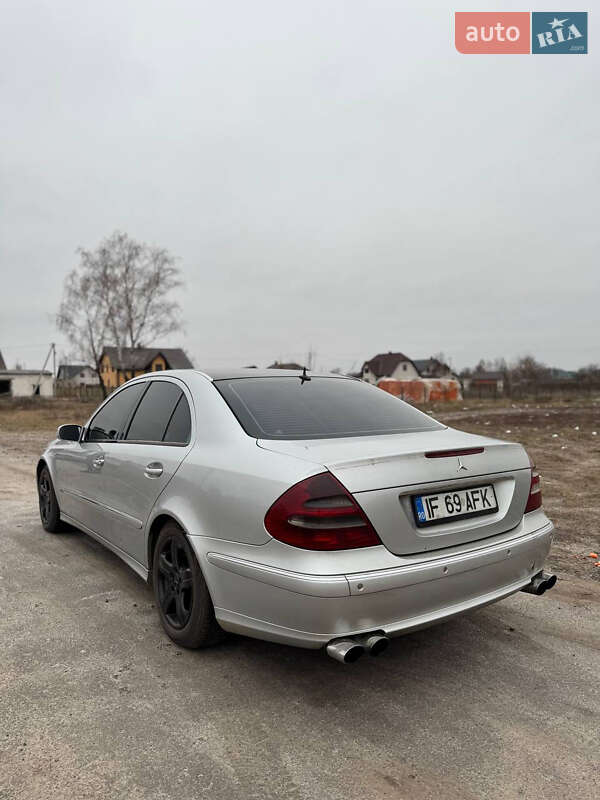 Седан Mercedes-Benz E-Class 2002 в Рокитному фото 2 Седан Mercedes-Benz E-Class 2002 в Рокитному